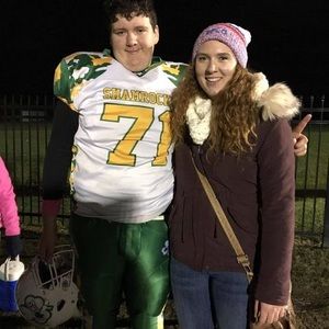 Meet your Posher, Ethan